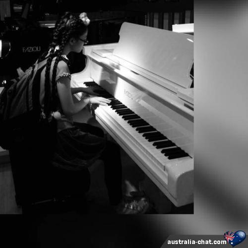 alex098uj - date a Australian, 100% free alex098uj