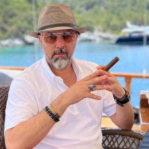 Pharrell54 - date a Australian, 100% free Pharrell54