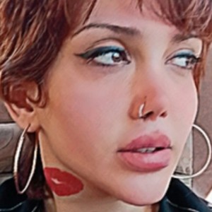 Arezoo - date a Australian, 100% free Arezoo