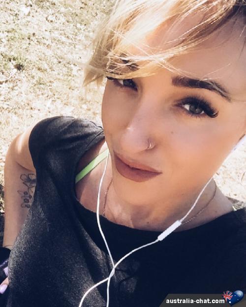 nicki - date a Australian, 100% free nicki