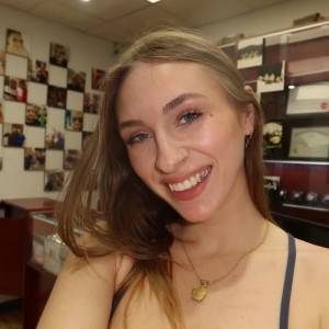 franziska 詐欺師および偽のプロファイルの禁止 australia-chat.com